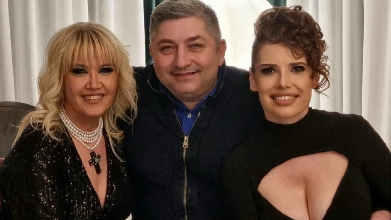 Mesaj pentru Alin Tișe de la o frumoasă brunetă? ”Hai să facem greșeli mai bune mâine …”